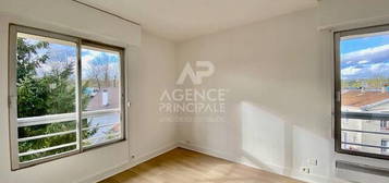 Appartement  à louer, 2 pièces, 1 chambre, 54 m²