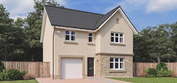 4 bed detached house for sale