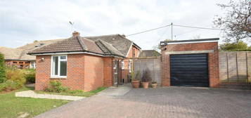 4 bedroom semi-detached bungalow for sale