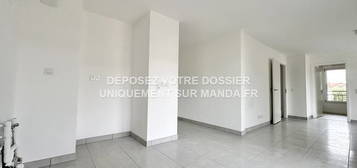 Appartement  à louer, 3 pièces, 2 chambres, 63 m²