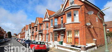 Studio to rent in Granville Road, Hove BN3