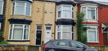 4 bedroom terraced house for sale