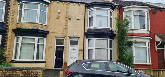 4 bedroom terraced house for sale