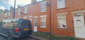 2 bedroom terraced house