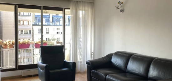 Appartement  à louer, 3 pièces, 2 chambres, 69 m²