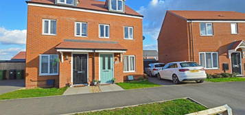 3 bedroom semi-detached house