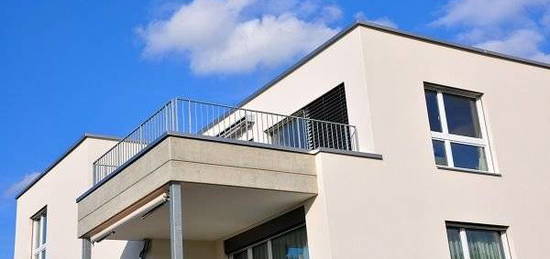 4-Zimmer-Wohnung mit Balkon und Garage