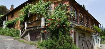 Casa indipendente all'asta in via Angelo Tacchini, 41