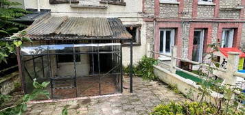 Maison 2 étages  à vendre, 4 pièces, 3 chambres, 67 m²