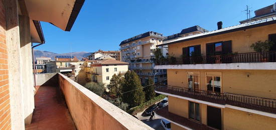 Quadrilocale via Luigi Pansini, Centro, Isernia