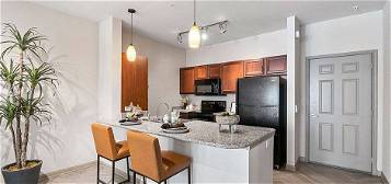 The Residences at Pearland Town Center Apartments, Pearland, TX 77584
