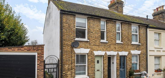 2 bed end terrace house for sale