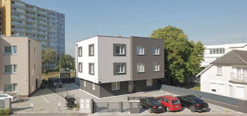 Dům, 606 m² + 183 m² pozemek, Kukelská, Praha