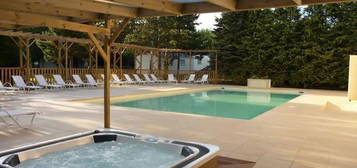 PRL avec piscine et Jacuzzi