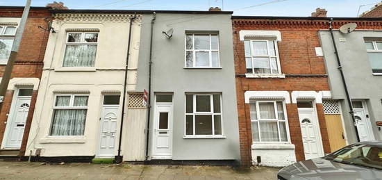 3 bedroom terraced house