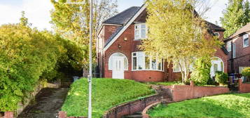 3 bedroom semi-detached house