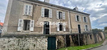 Maison à vendre 9 pièces LUSSAC LES EGLISES (87)