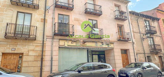 Piso en venta en calle Marqués Vadillo