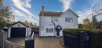 2 bed semi-detached house to rent