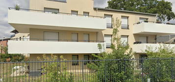 LOCATION : appartement de 2 pièces (45 m²) à LIVRY GARGAN