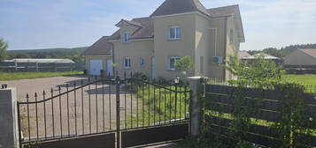 Maison 1 étage  à vendre, 5 pièces, 3 chambres, 150 m²