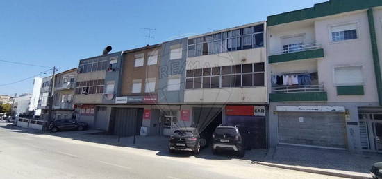 Apartamento T2 à venda em Seixal