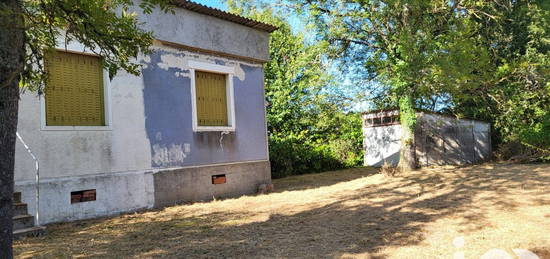 Maison 1 étage  à vendre, 3 pièces, 2 chambres, 46 m²