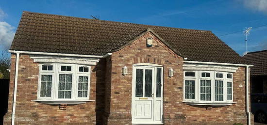 Bungalow to rent in Ffolkes Place, Runcton Holme, King's Lynn PE33