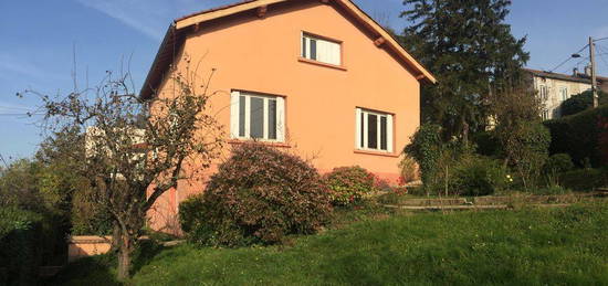 Maison 6 pièces 110 m²