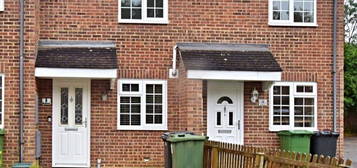 2 bed terraced house to rent