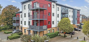 Flat for sale in Shingly Place, London E4