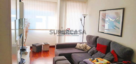 Apartamento T2 C/ Varandas e Lugar de Garagem em Ramalde, Porto