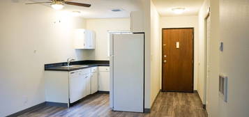 1245 SW Grover St Unit 204, Portland, OR 97239