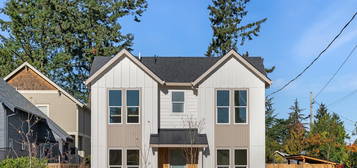 2517 NE Killingsworth St Unit 2, Portland, OR 97211