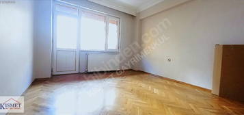 KISMET G MENKULDAN MERKEZİ YERDE 115 M2 3+1 ARA KAT DAİRE