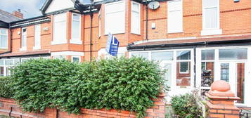 5 bedroom terraced house