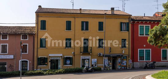 Appartamento via Don Giacomo Trevisani 4, San Massimo - Croce Bianca, Verona