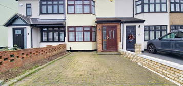 2 bed terraced house to rent