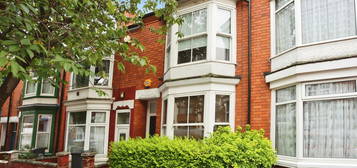 2 bed terraced house for sale