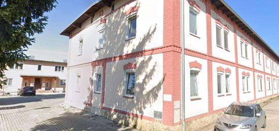 Altbau-Charme: 2-Zimmer-Wohnung, Provisionsfrei