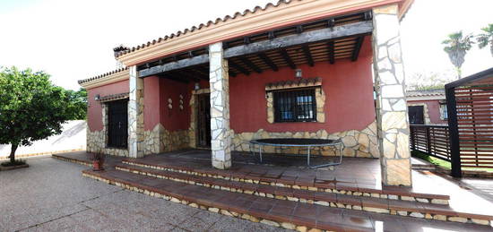 Casa o chalet en venta en Camino de las Estaciones, Las Lagunas - Campano