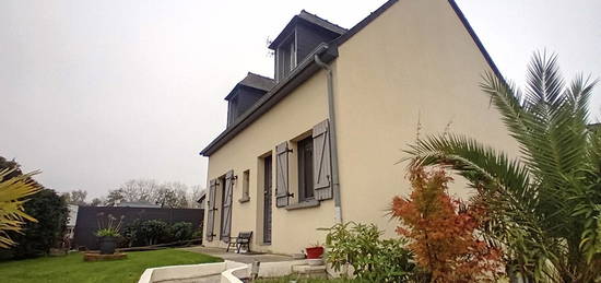 Maison Saint Jouan Des Guérets 5 pièce(s) 90m2 au sol environ