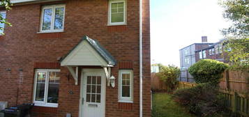 3 bedroom semi-detached house