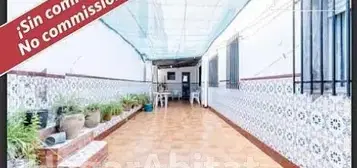 Casa en 200 Viviendas