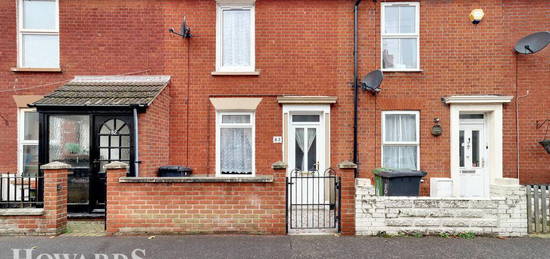 2 bedroom terraced house for sale