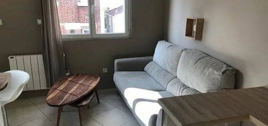 Location appartement 1 pièce 19 m²