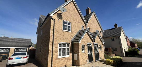 3 bedroom semi-detached house