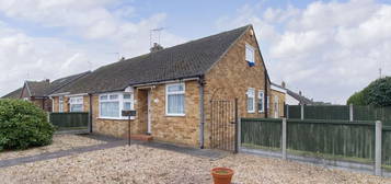 2 bedroom semi-detached bungalow for sale