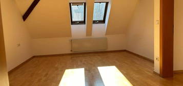 *Nachmieter gesucht!* Schöne 2-Zimmer-DG-Wohnung mit Einbauküche in Dornbirn