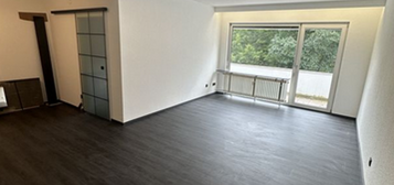 Uni + Innenstadt-Nahe 2-Zimmer-Wohnung mit Balkon- Meerwiesertalweg-Einbauküche